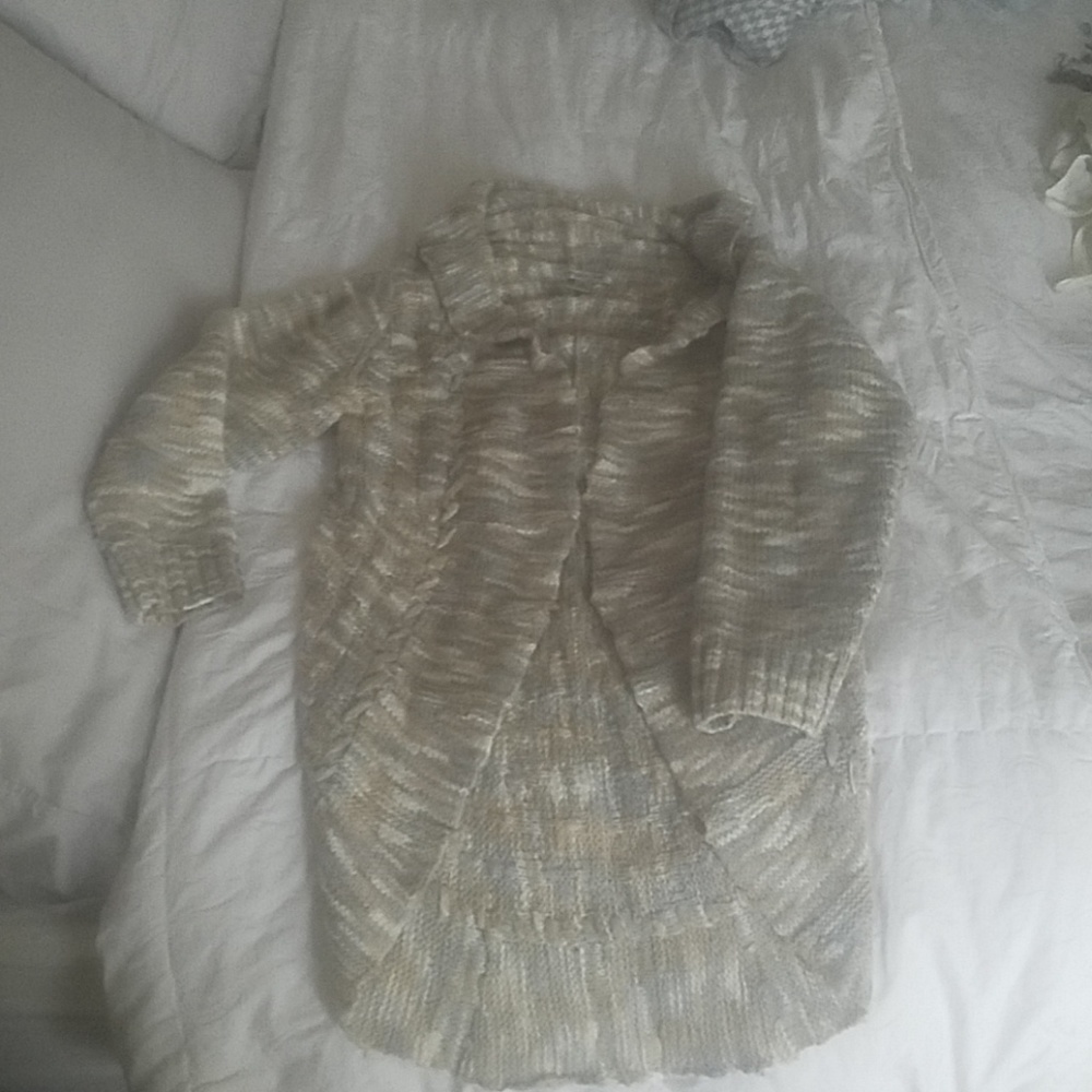 Cardigan sweater